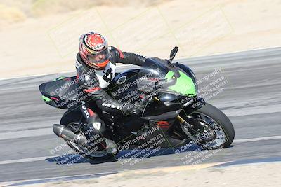 media/Dec-01-2025-Moto Forza (Mon) [[2daa91e15f]]/2-Intermediate Group/Session 4 Turn 9/